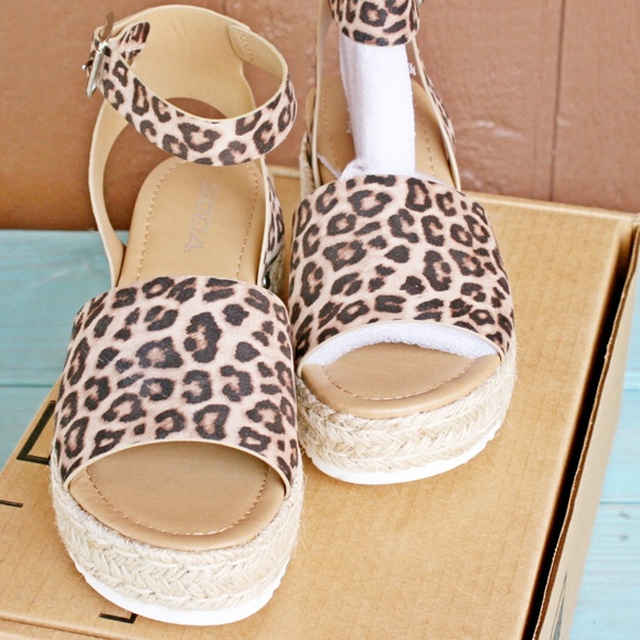 SODA Topic Flatform Sandals Espadrille Oat Cheetah - Picture 5 of 6